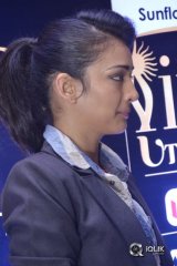 Akshara Hassan At IIFA Utsavam Awards 2017